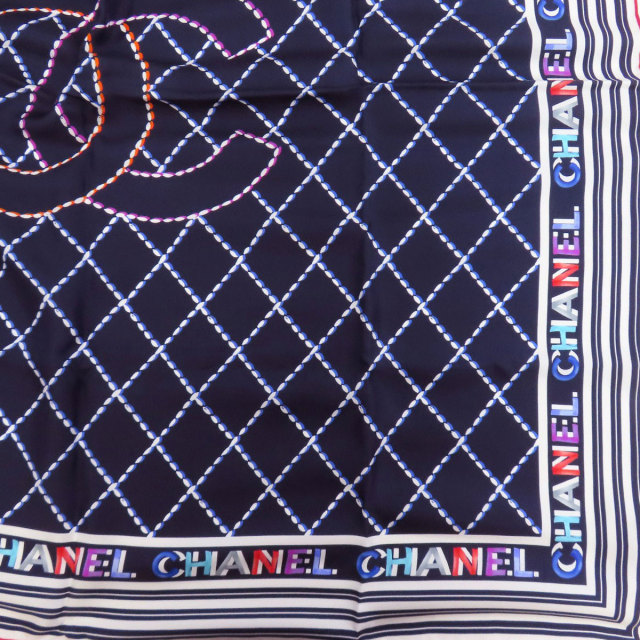 ミントカラーが可愛い【CHANEL】ストール マトラッセCCマーク柄 23AW☆2色》ロゴがかわいい【CHANEL】CCマーク ストール