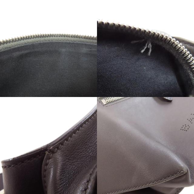 バレンシアガ ボディバッグ ロゴ