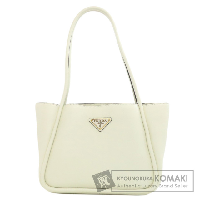 プラダ トートバッグ ロゴ金具