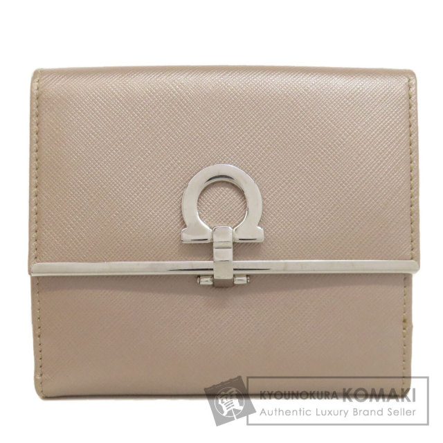 サルヴァトーレフェラガモ 二つ折り財布(小銭入れあり) ガンチーニ金具