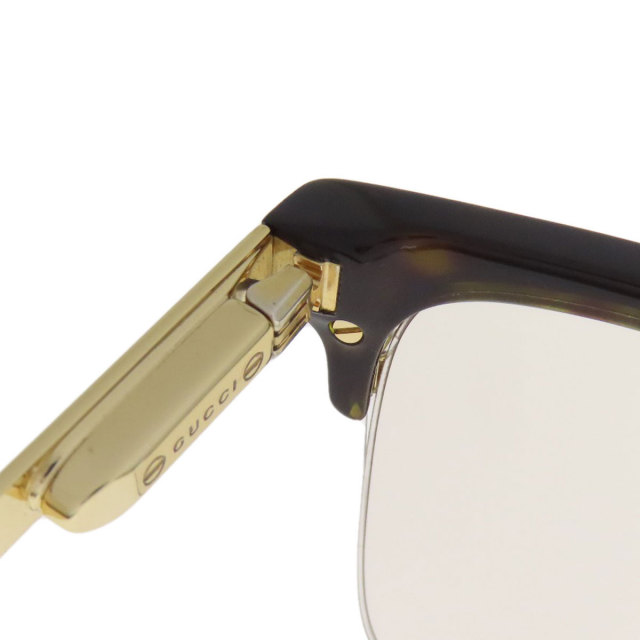 GUCCI グッチ　サングラス　中古品　ブラック　ゴールドロゴ GUCCI グッチ ロゴ サングラス アイウェア プラスチック