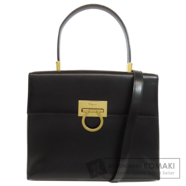 Salvatore Ferragamo サルヴァトーレフェラガモ ガンチーニ金具