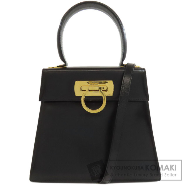 Salvatore Ferragamo サルヴァトーレフェラガモ ガンチーニ金具