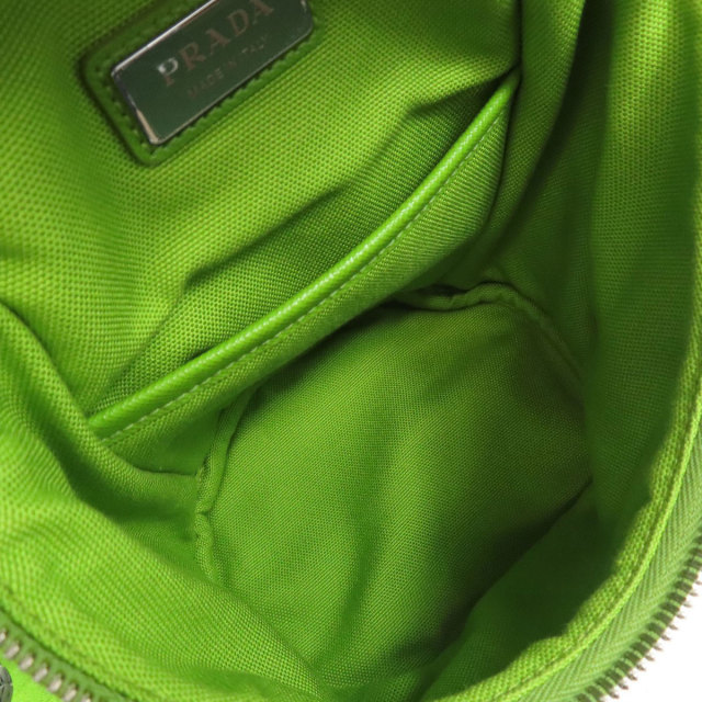 プラダ ショルダーバッグ ロゴ