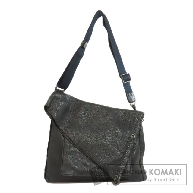 ボッテガヴェネタ ショルダーバッグ スタッズ