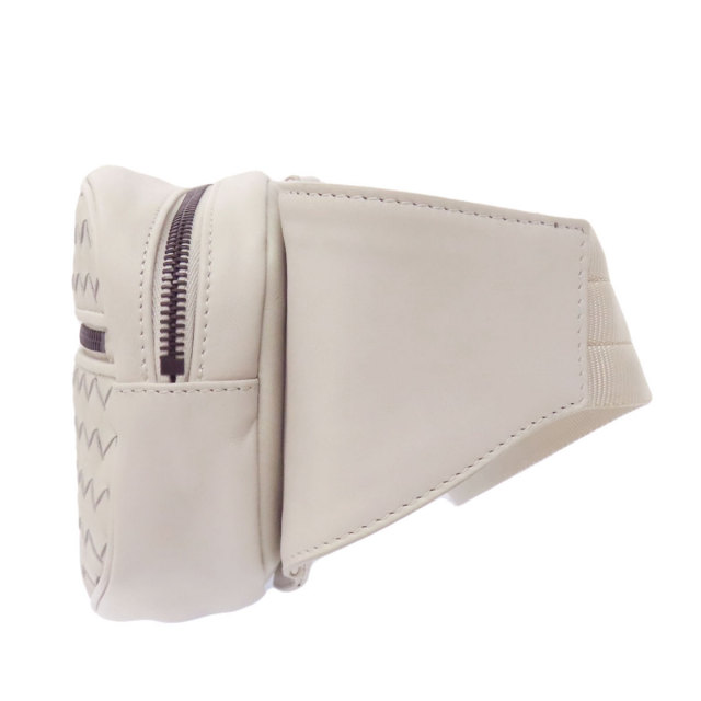 ボッテガヴェネタ ボディバッグ イントレチャート