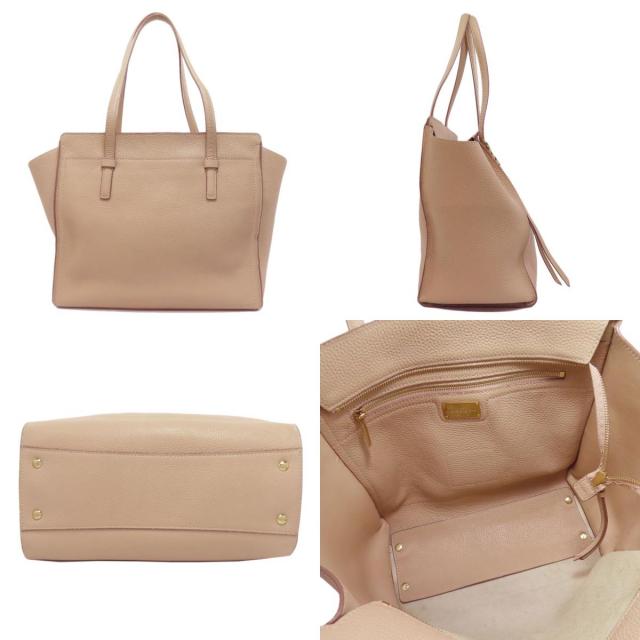 Salvatore Ferragamo サルヴァトーレフェラガモ エイミー ガンチーニ