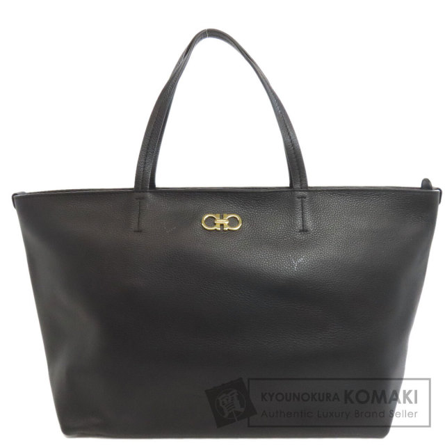 Salvatore Ferragamo サルヴァトーレフェラガモ ガンチーニ金具