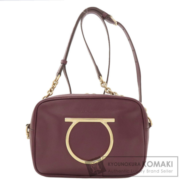 Salvatore Ferragamo サルヴァトーレフェラガモ ガンチーニ金具