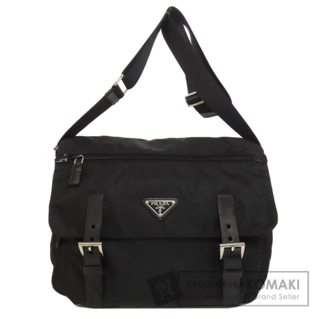 プラダ ショルダーバッグ ロゴ金具