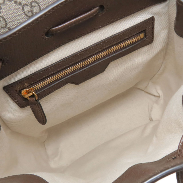 グッチ リュック・デイパック GGスプリーム プリント スター