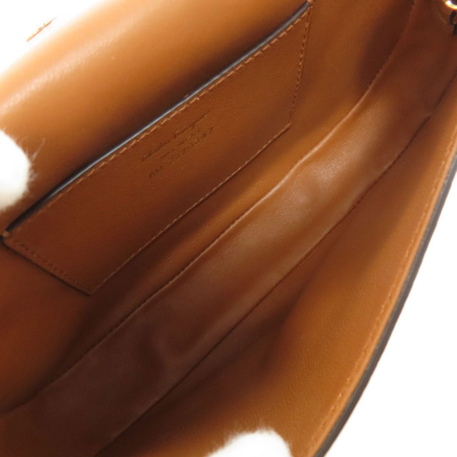 サルヴァトーレフェラガモ ハンドバッグ ゴールド金具 ロゴ 刻印★ サルヴァトーレフェラガモ ハンドバッグ ゴールド金具 ロゴ 刻印☆