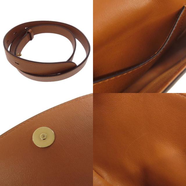 Salvatore Ferragamo サルヴァトーレフェラガモ ガンチーニ金具刻印