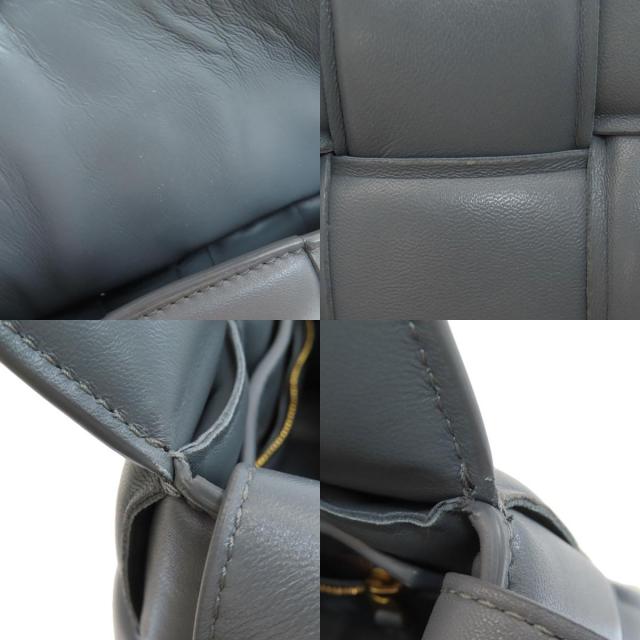 ボッテガヴェネタ ショルダーバッグ パデッド カセット