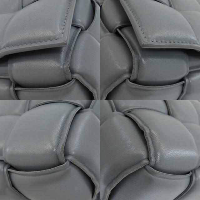 ボッテガヴェネタ ショルダーバッグ パデッド カセット