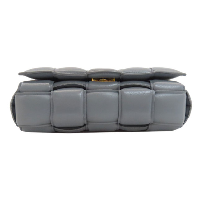 ボッテガヴェネタ ショルダーバッグ パデッド カセット