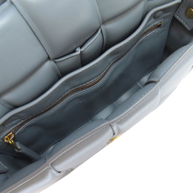 ボッテガヴェネタ ショルダーバッグ パデッド カセット