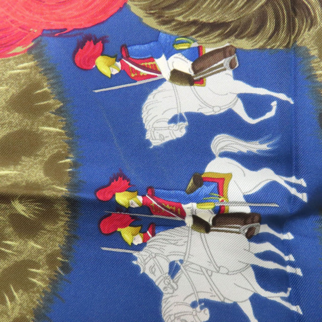 エルメス HERMES  カレ90 面貌のない兜  スカーフ シルク レディース  中古 HERMES エルメス カレ90 面貌のない兜 スカーフ シルク レディース