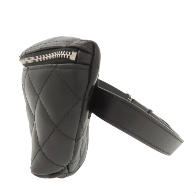 シャネル ヒップバッグ・ウエストバッグ マトラッセ シルバー金具