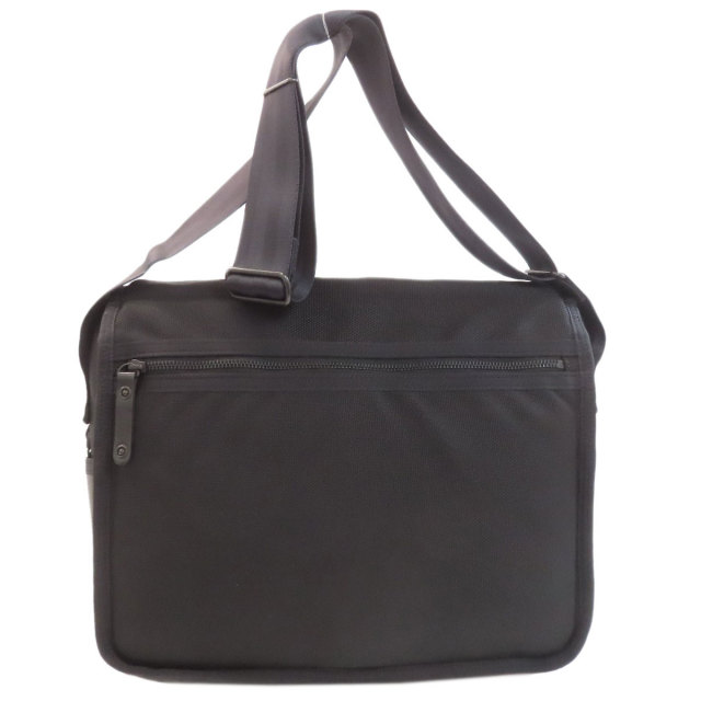 美品 PORTER ポーター ナイロン メッセンジャーバッグ ブラック 黒 PORTER ポーター ロゴ ヒート メッセンジャーバッグ ショルダーバッグ