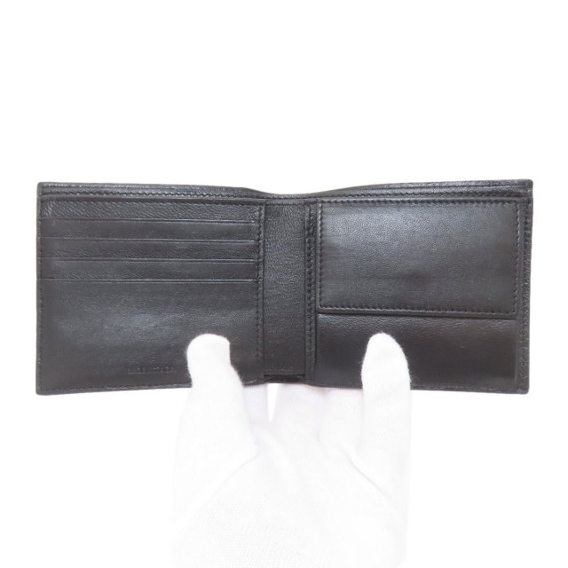 バレンシアガ 二つ折り財布（小銭入れあり） ロゴ金具