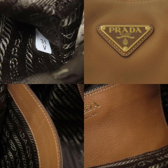 PRADA プラダ ロゴ金具 ショルダーバッグ カーフ レディース [中古] PRADA プラダ ロゴ金具 ショルダーバッグ カーフ レディース [中古
