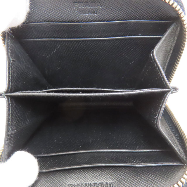 プラダ コインケース ロゴ金具