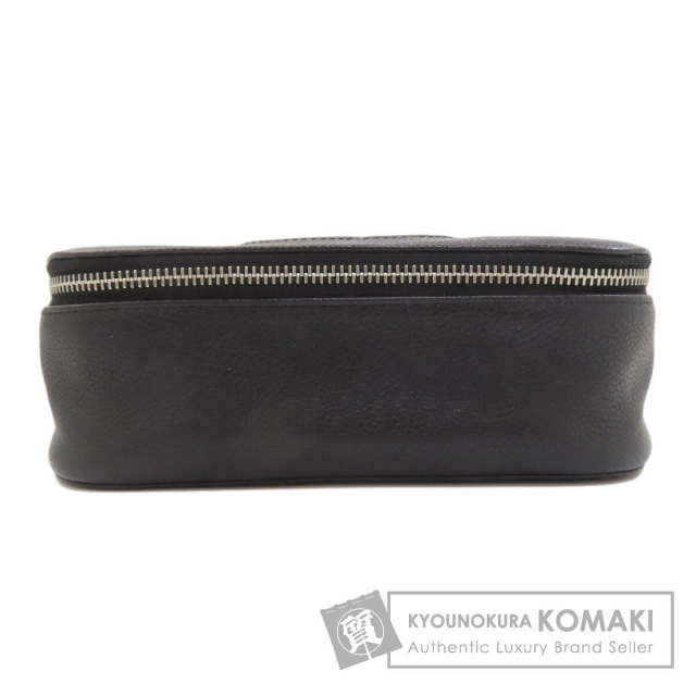 シャネル 化粧ポーチ ココマーク シルバー金具