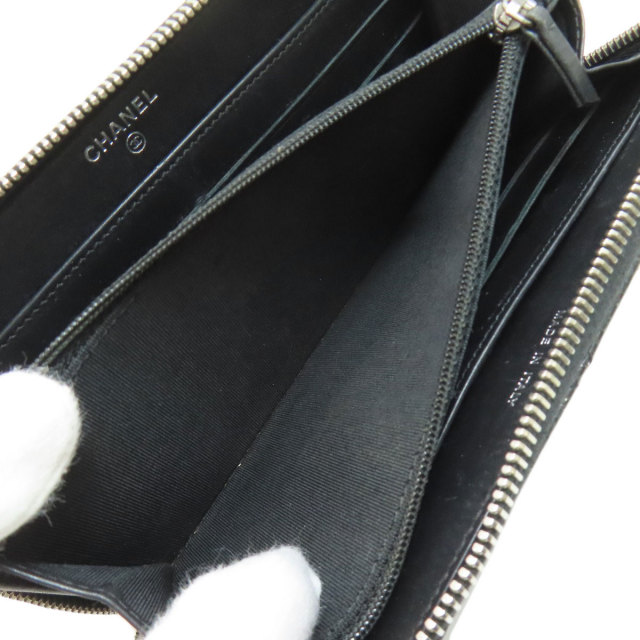 シャネル 長財布（小銭入れあり） マトラッセ ココマーク シルバー金具