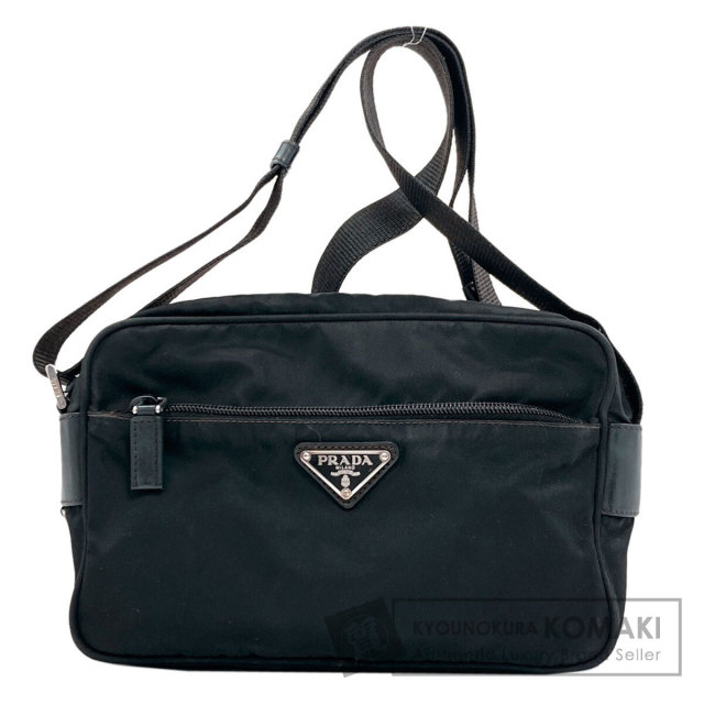 プラダ ショルダーバッグ ロゴ金具