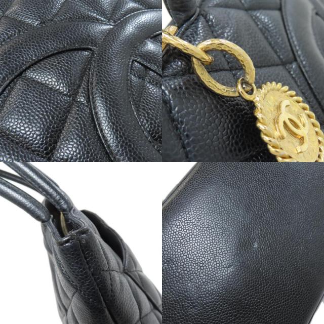 シャネル トートバッグ 復刻トート ゴールド金具