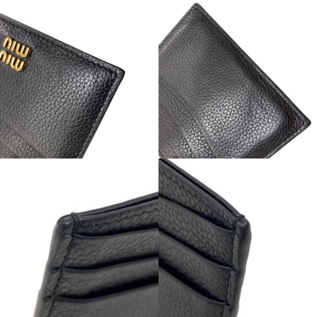 ミュウミュウ カードケース ロゴ