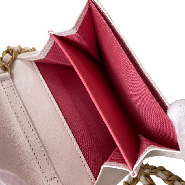 シャネル コインケース チェーンウォレット ココマーク ゴールド金具 シルバー金具