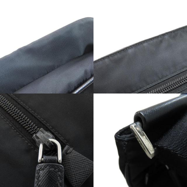 プラダ ショルダーバッグ ロゴ金具