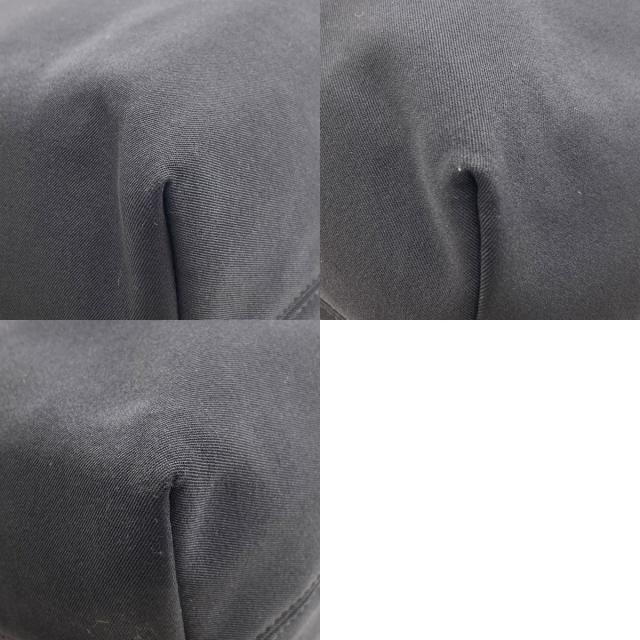 サルヴァトーレフェラガモ ハンドバッグ ヴァラ金具ハンドル 2WAY
