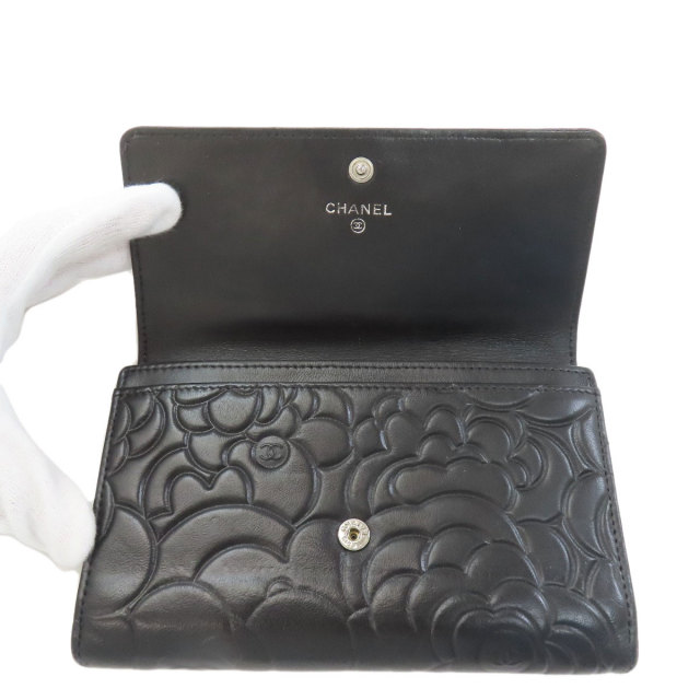 シャネル 長財布（小銭入れあり） カメリア シルバー金具