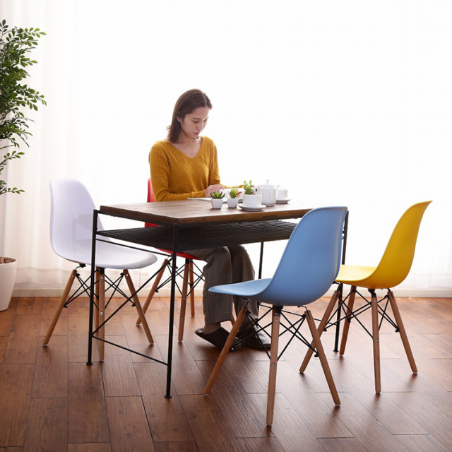 EAMES（イームズ） DSW チェアー 
