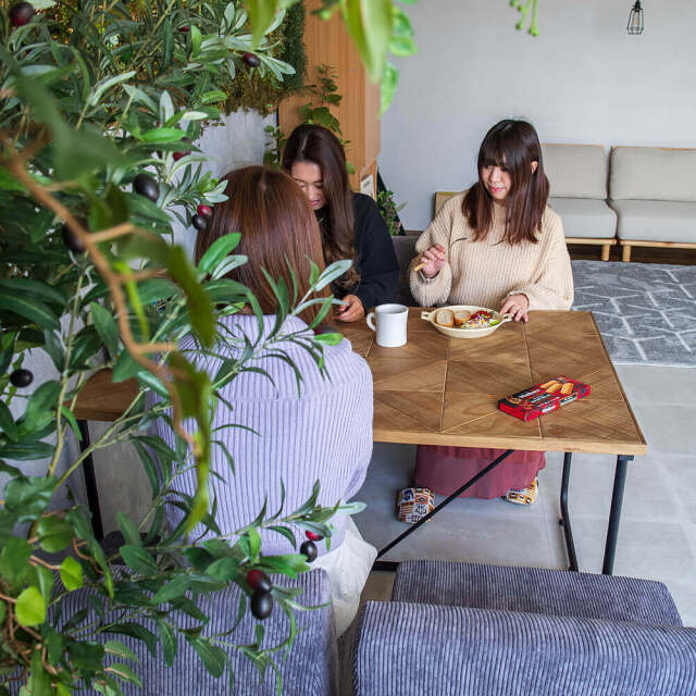 November（ノーベンバー） 2人掛けソファー グレーカラー