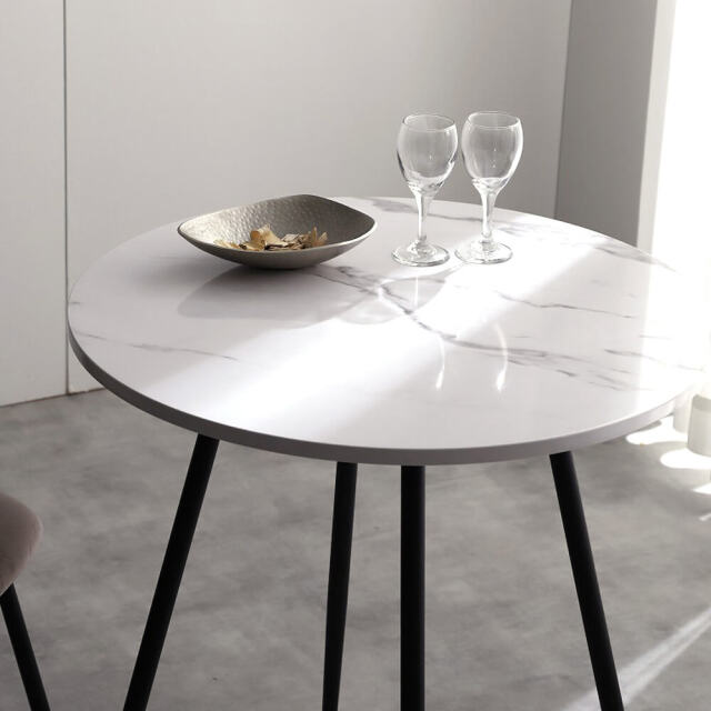 Eleanor（エレノア）ダイニングテーブル