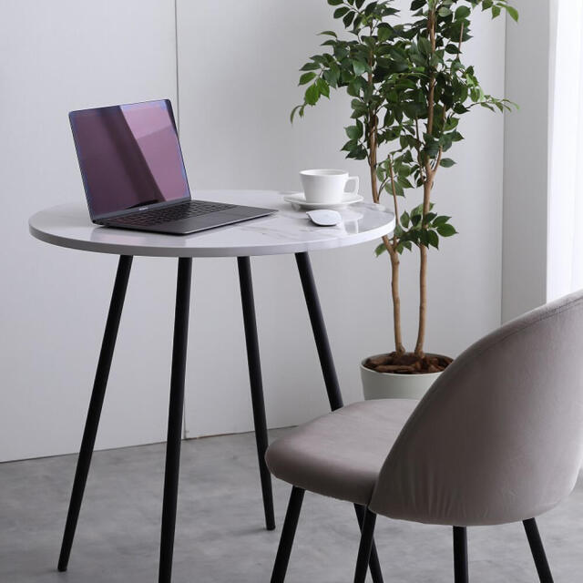 Eleanor（エレノア）ダイニングテーブル