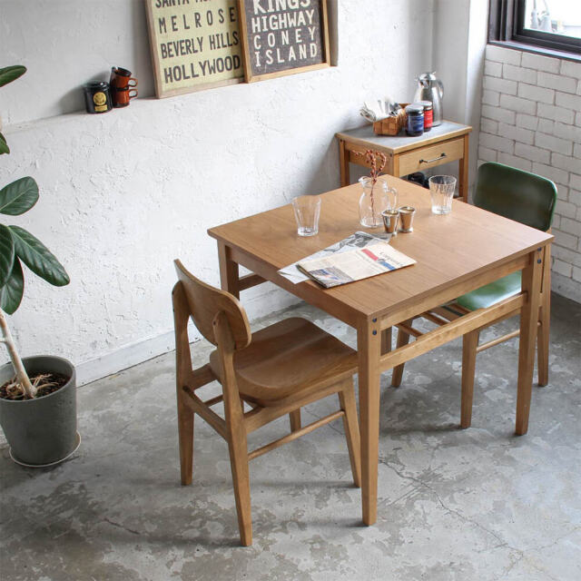 Rasic（ラスティック） チェア