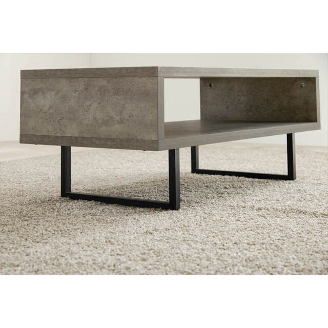 Isora (イゾラ) テーブル