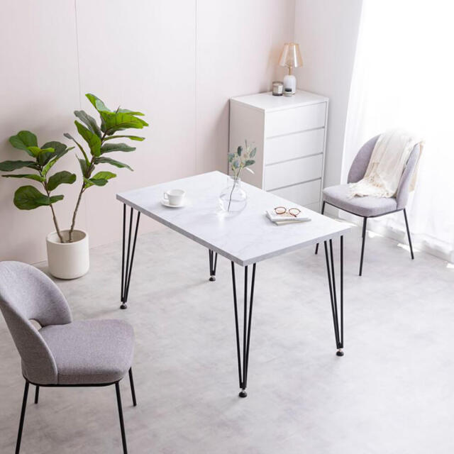 ダイニングテーブル