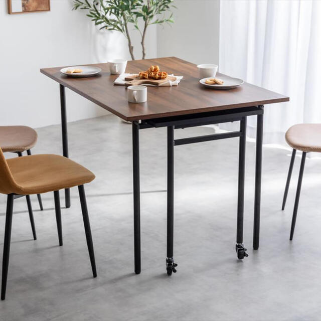 ダイニングテーブル