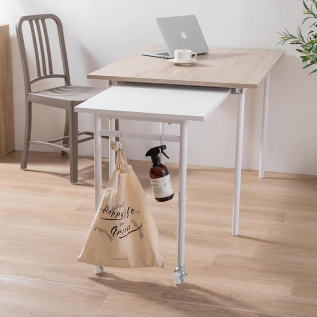 ダイニングテーブル