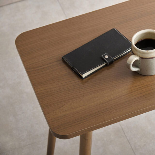 折れ脚テーブル