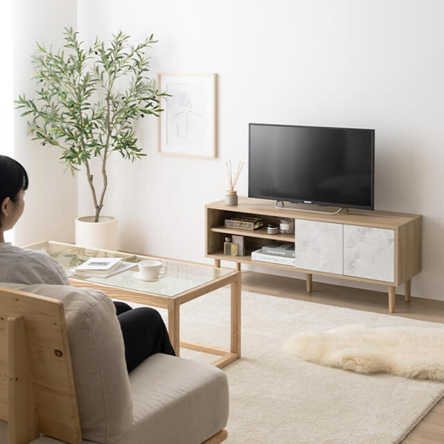 テレビボード