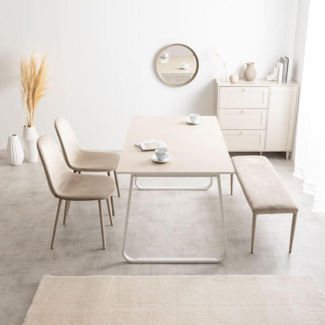 ダイニングテーブル