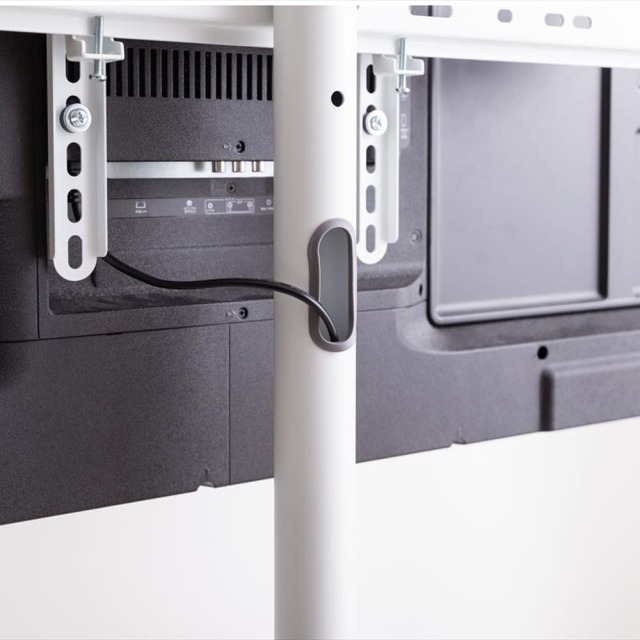 キャスター付きテレビスタンド