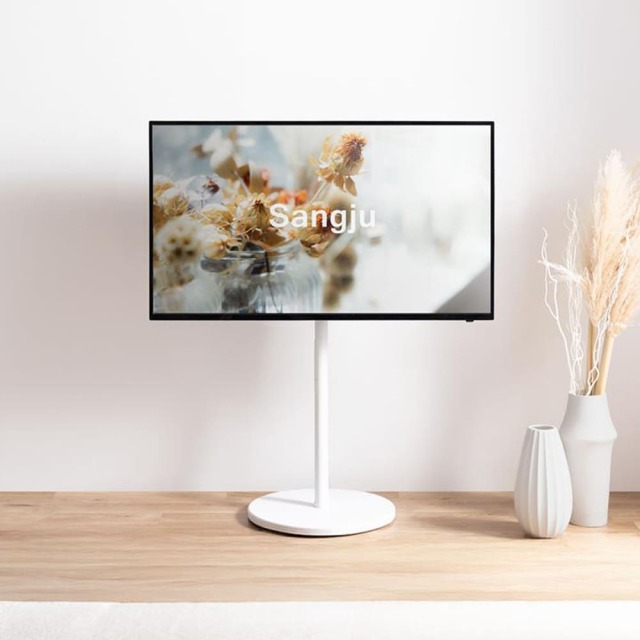 キャスター付きテレビスタンド